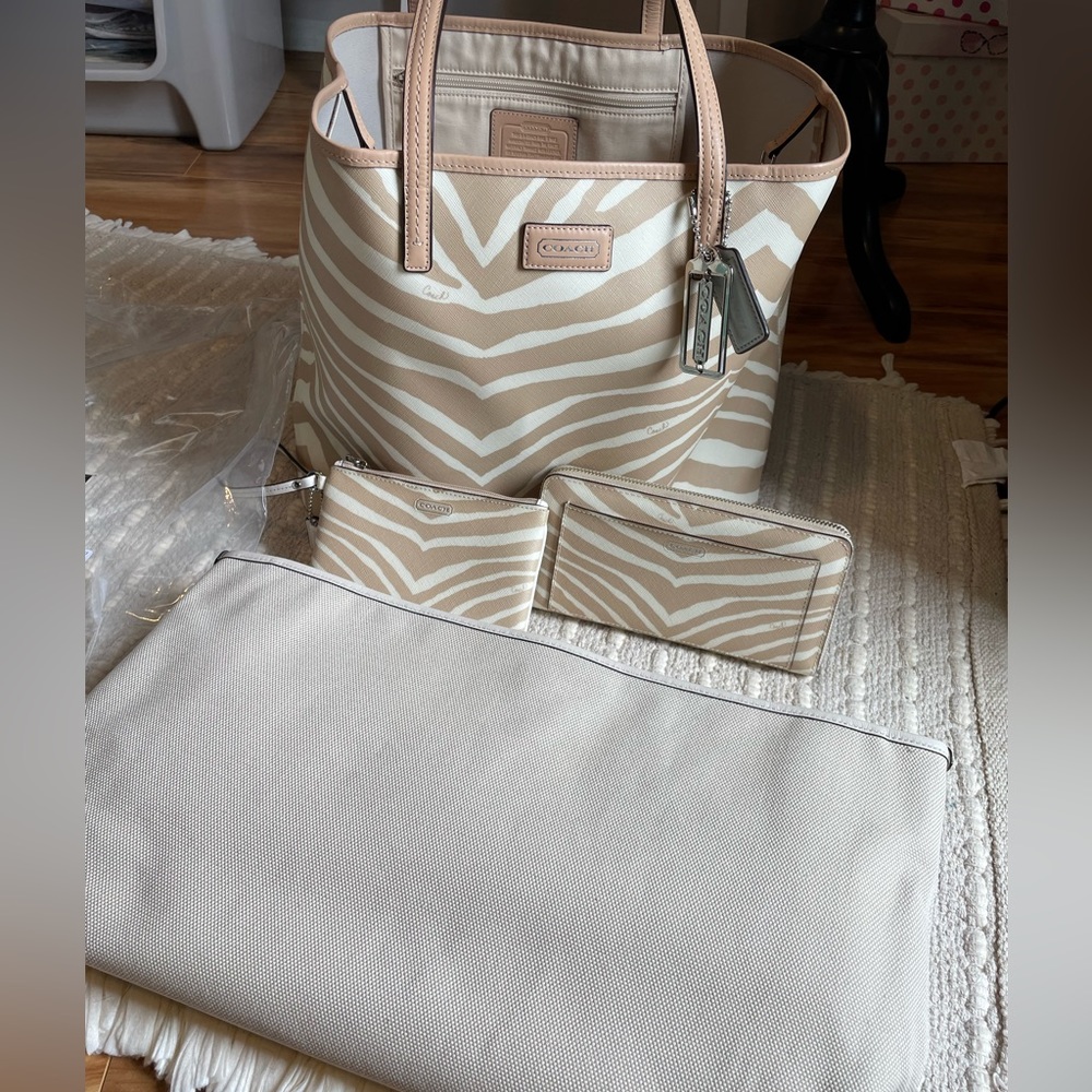 Coach tote wallet wristlet and organizer set